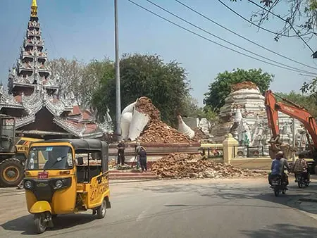 MSB226944_BODY Myanmar quake relief slowed by info blackout, red tape